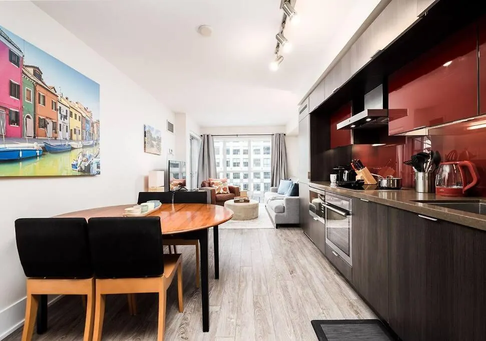 Welcoming Downtown Condo With Wfh Setup Balcony Toronto Holiday home