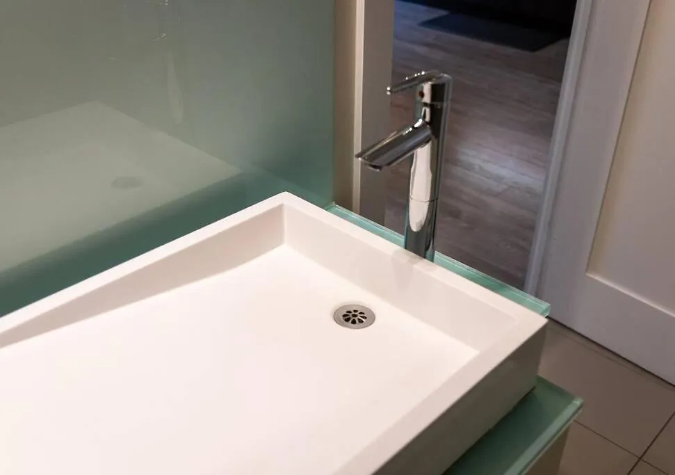 Welcoming Downtown Condo With Wfh Setup Balcony Toronto Holiday home